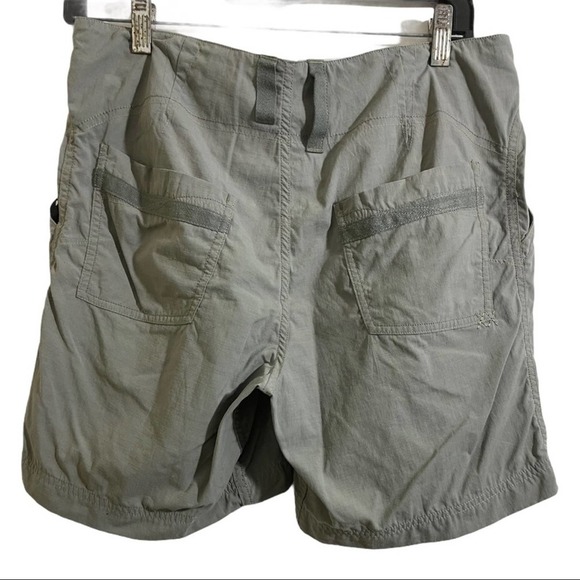 Mountain hard wear hiking shorts beige size 8 - Picture 4 of 8